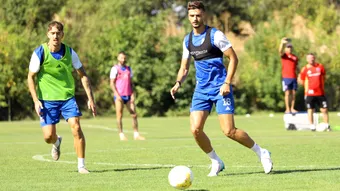 Dragoș Nedelcu a semnat cu Steaua și poate debuta în meciul cu Chindia. ”Sunt entuziasmat că sunt aici”