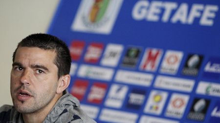 "Marchena faultează, provoacă și joacă teatru pe teren"