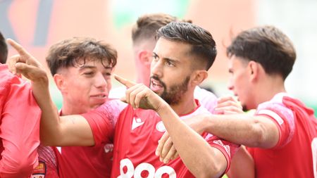 Dani Iglesias și Dinamo, în cel mai bun moment al sezonului. „Înainte, aveam cam 20 de minute bune pe meci. Acum suntem constanți de la început până la final!” Motivul pentru care a ales „Ștefan cel Mare” și felul în care Ovidiu Burcă i-a schimbat percepția despre fotbal” | VIDEO EXCLUSIV