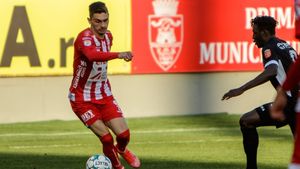 „Se sufocă în timpul meciului! I s-a făcut rău!”. Problemele de care suferă un jucător de la UTA Arad, după ce s-a vindecat de COVID-19