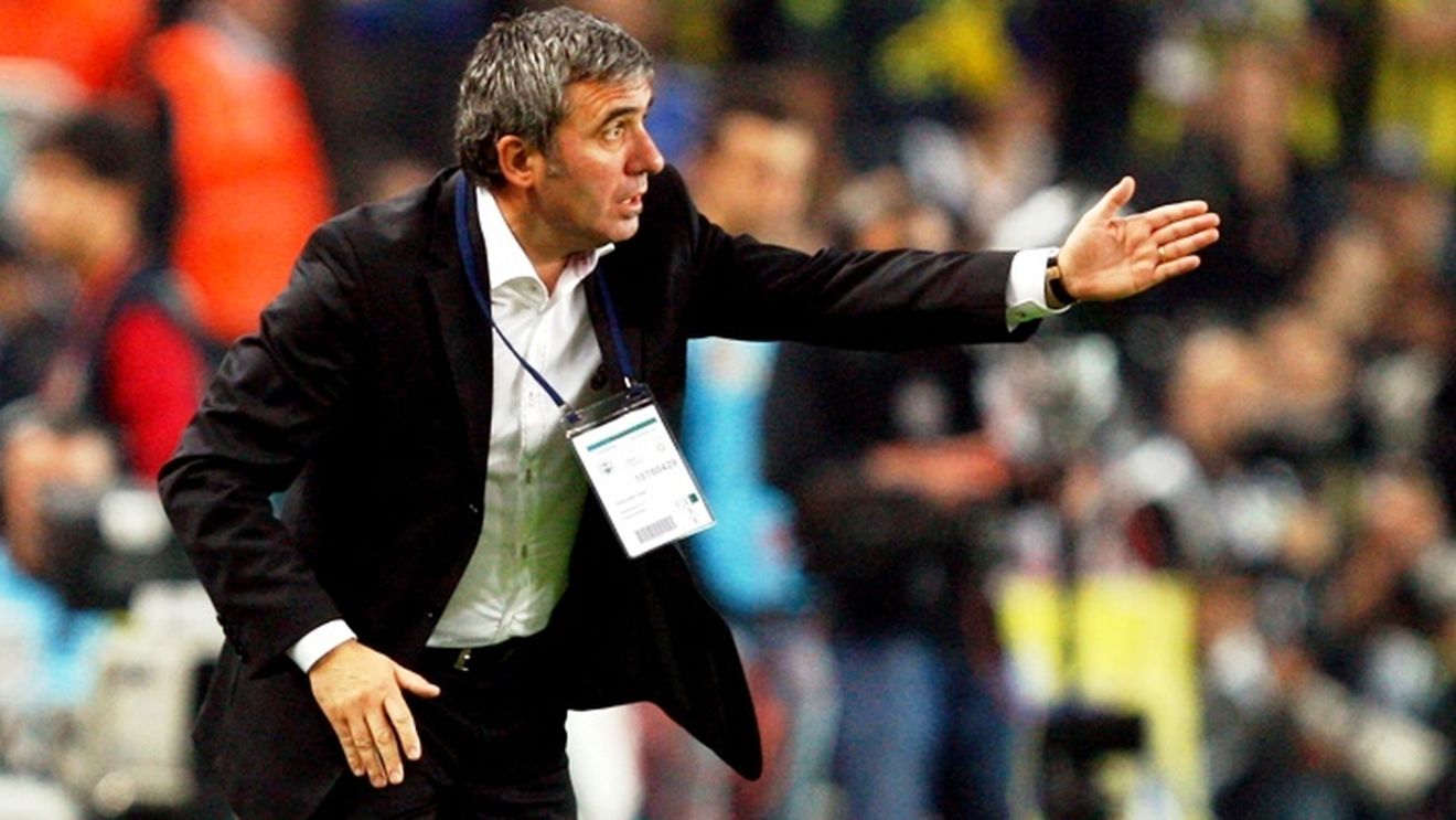 Hagi, condamnat să plătească 6800 de euro!