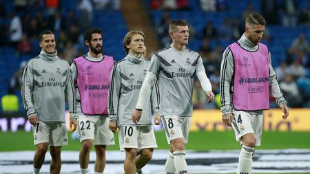 Prima debarcare de la Real în mandatul lui Zidane?! Francezul îi decide soarta mijlocașului dorit de Manchester United. Madrilenii pot obține un profit uriaș