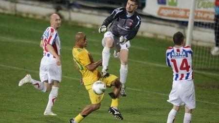 Arabii au trimis valiza cu bani la Vaslui:** Wesley a costat 3 milioane de euro! "E incredibil" Cine se bate pentru locul lui