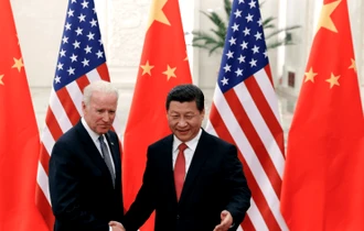 De ce „fuge” România de China în timp ce aliații noștri fac afaceri importante cu Beijingul ANALIZǍ
