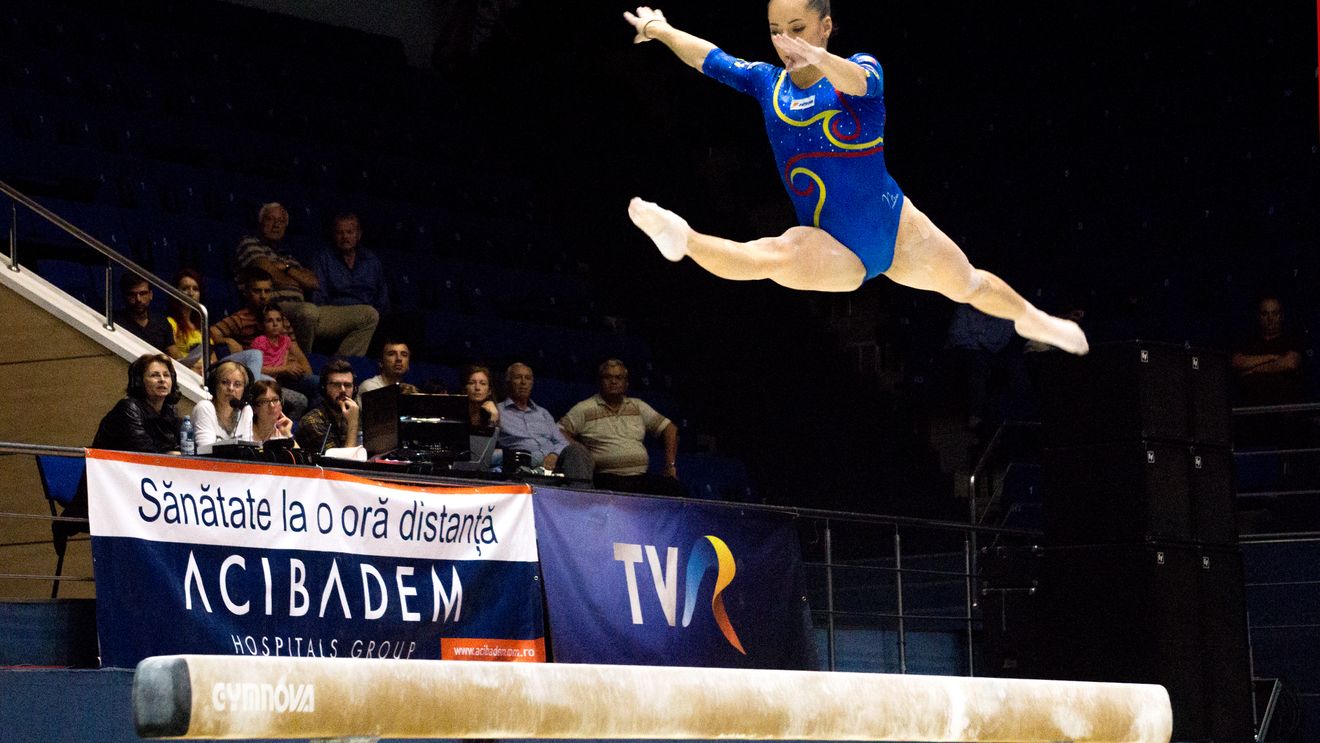 Larisa Iordache își revine frumos: 15.300 la bârnă, în cadrul concursului de la Avoine