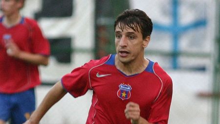 Suporterii FCSB l-au ales pe „Micul Beckham"! Florentin Dumitru, votat cel mai bun fundaș dreapta roș-albastru din ultimele decenii în fața lui George Ogăraru, reacție rară în spațiul public: "Asta înseamnă pentru mine!" EXCLUSIV