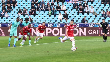 Oțelul - UTA Arad 1-0, în etapa 5 a play-out-ului Superligii. Oaspeții au terminat meciul cu doi oameni mai puțin