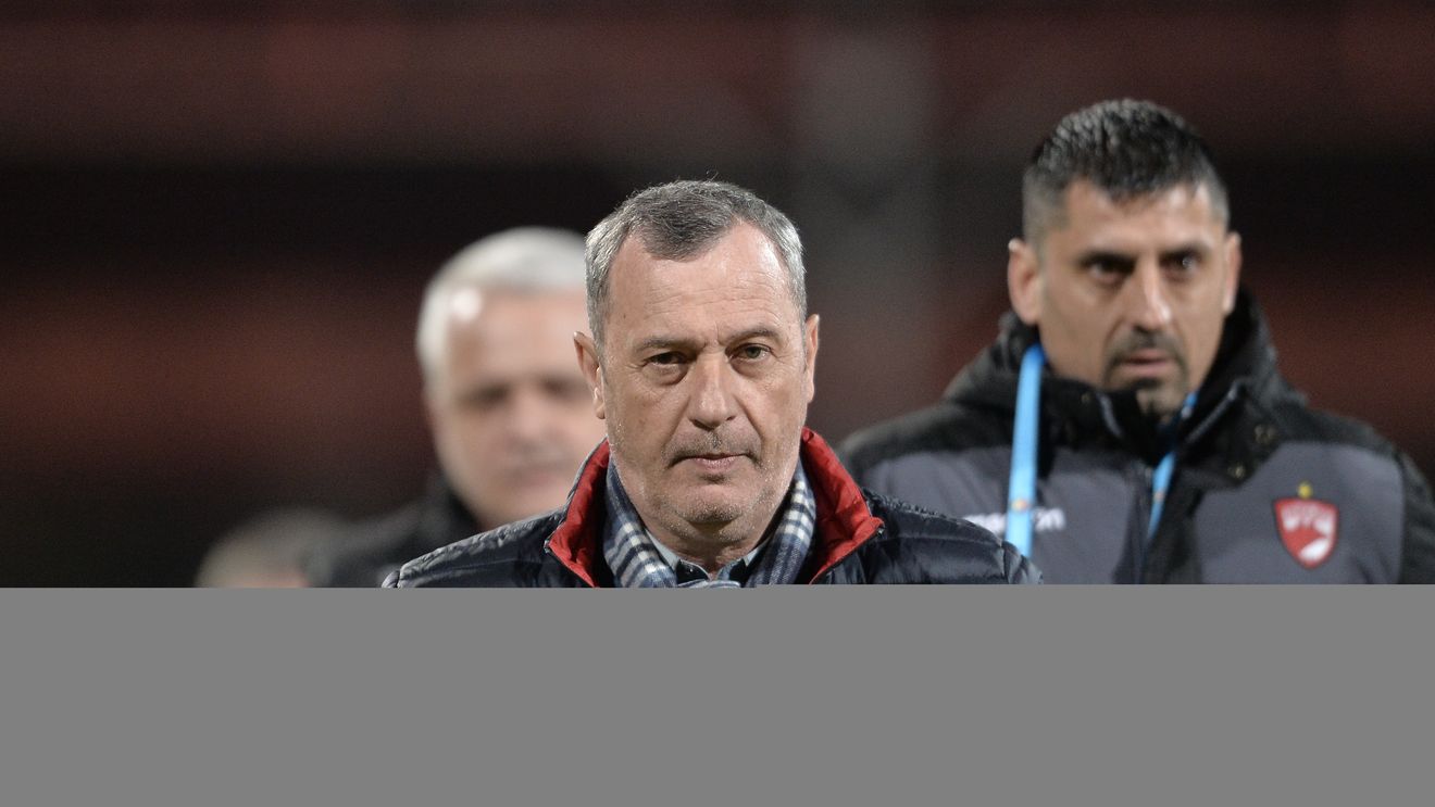 Era ca și venit la Dinamo, dar Mircea Rednic aruncă "bomba": "Mie nu îmi place asta". Transferul e în stand-by