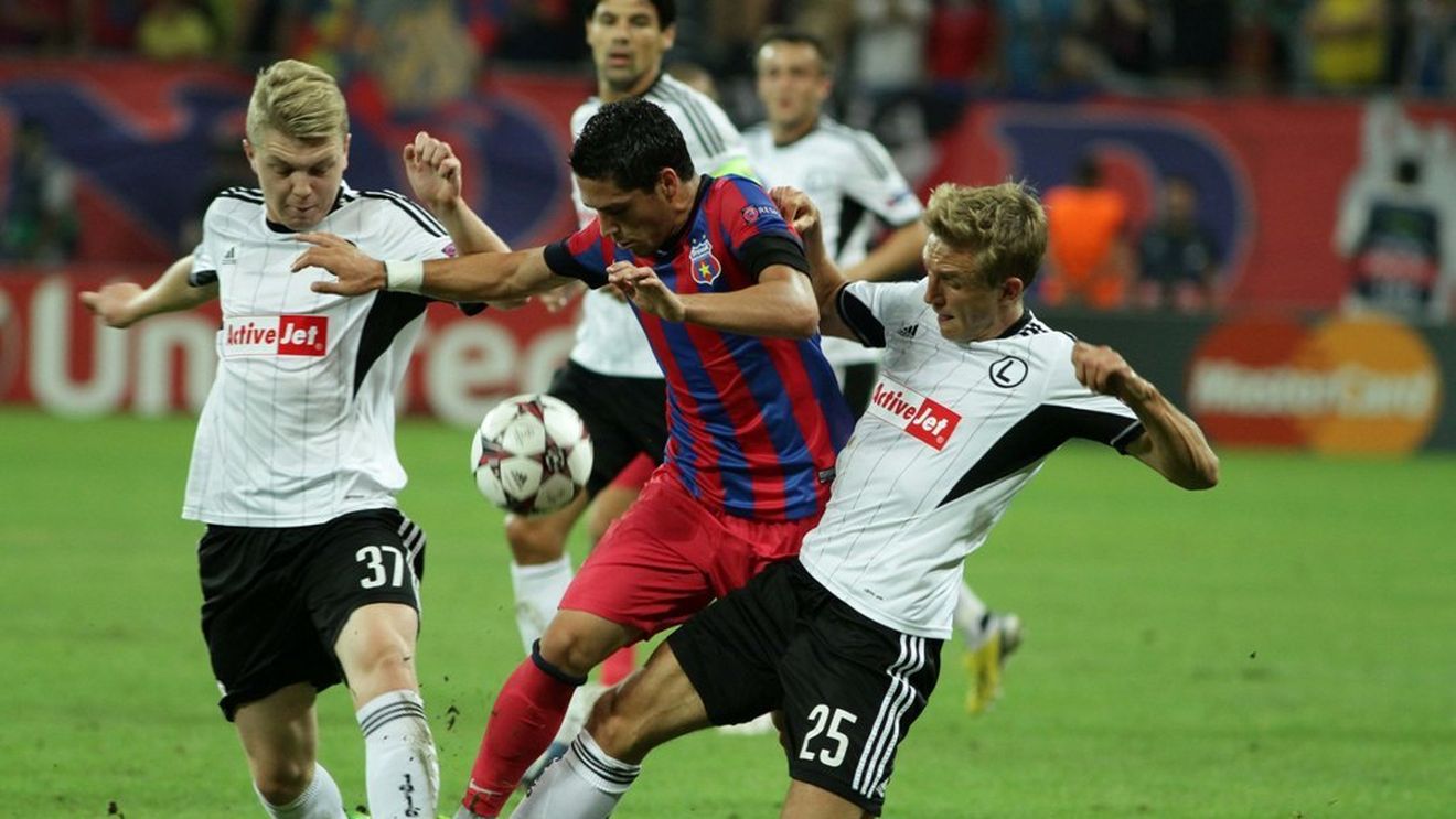 Momentul de care Steaua n-a reușit să profite: "În primele 5 minute nici nu știam unde eram" Ce s-a întâmplat la pauză în vestiarul Legiei