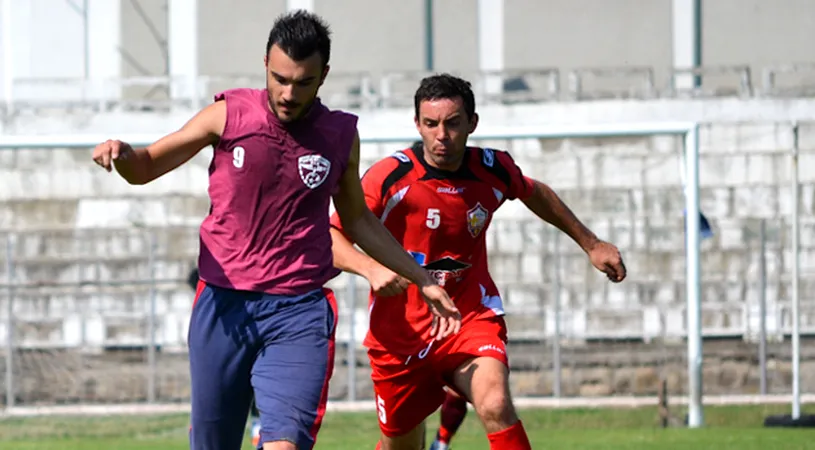 Dat afară de Rapid,** Sporting l-a luat pe Stănescu