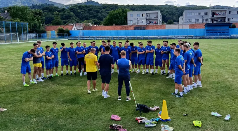 Pietrele prețioase ale Coronei: Alex Mateiu, Bogdan Rusu, Rareș Enceanu și Andrei Lascu. Marian Constantinescu a avut 37 de jucători la reunirea brașovenilor. Budescu ar vrea să joace și el sub Tâmpa
