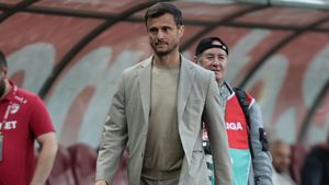 Spaniolul cu care Dinamo a dat lovitura! Nicolescu e extaziat: „Cel mai important transfer”