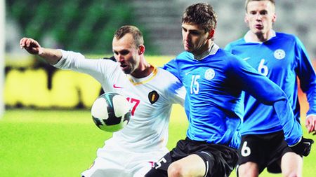 Echipă de internaționali în "Groapă"!** Dinamo l-a rezolvat și pe Morozov