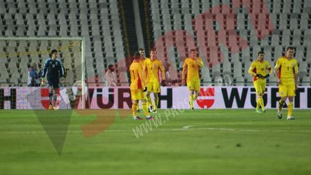 România scapă de rușine la Budapesta:** "E inadmisibil să joci așa la nivelul ăsta! Am avut noroc" Pițurcă anunță ședință la națională: