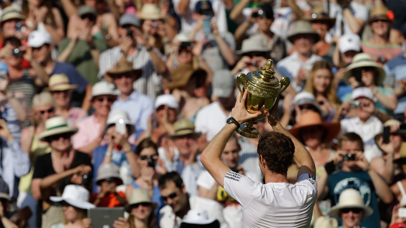 "Ridică-te Sir Andrew, cavaler al Sfântului Graal" Englezii îl vor pe Murray "membru al Ordinului Imperiului Britanic"