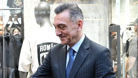 Cele trei „secrete” prin care Ilie Dumitrescu își menține silueta la 57 de ani ca în vremea tinereții