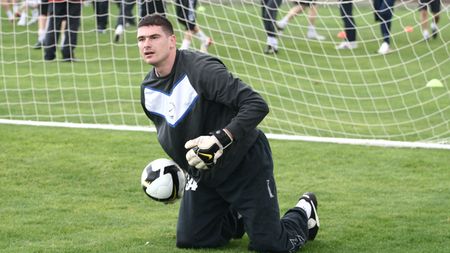 Grahovac, portarul care putea "ucide" Steaua!**  Goalkeeperul-kamikaze!