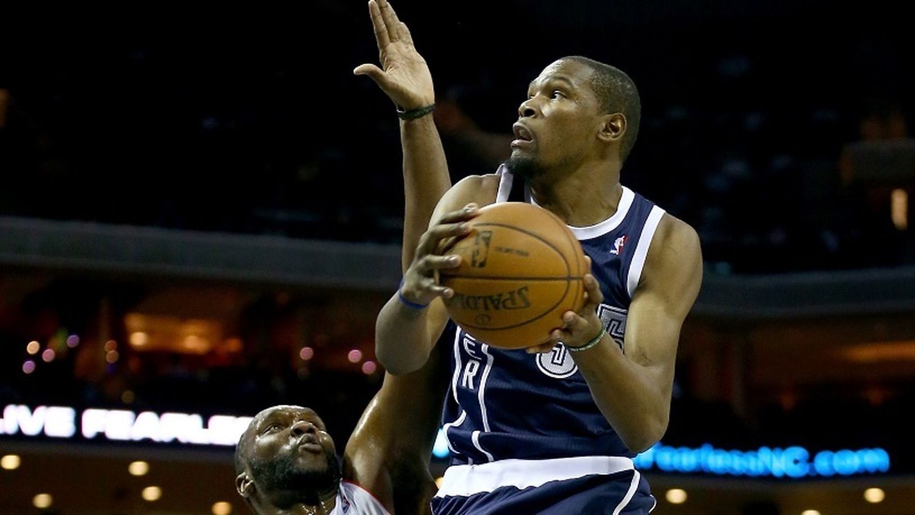 Durant, decisiv și în meciuri importante. Și-a continuat seria incredibilă pe terenul lui Portland