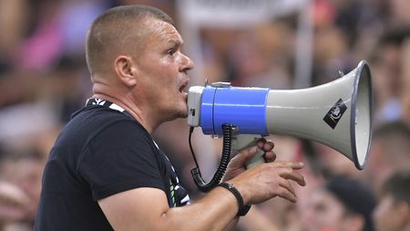 Gheorghe Mustață i-a cerut public lui Gigi Becali să bage mâna adânc în buzunar şi să facă acest transfer la FCSB