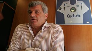 "Contractul lui Peseiro nu ne dădea nicio șansă! Trebuia să îi dăm 2.4 milioane de euro ca să plece!"
