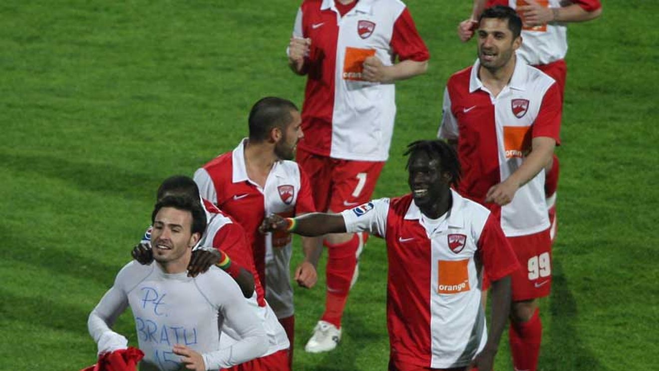 "Am fost trei clase peste Rapid!** I-am scos din lupta pentru titlu!"