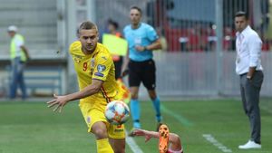 Fanii nu îl mai vor pe George Pușcaș nici măcar în Anglia! Pe ce loc s-a clasat atacantul român în topul celor mai slabi jucători