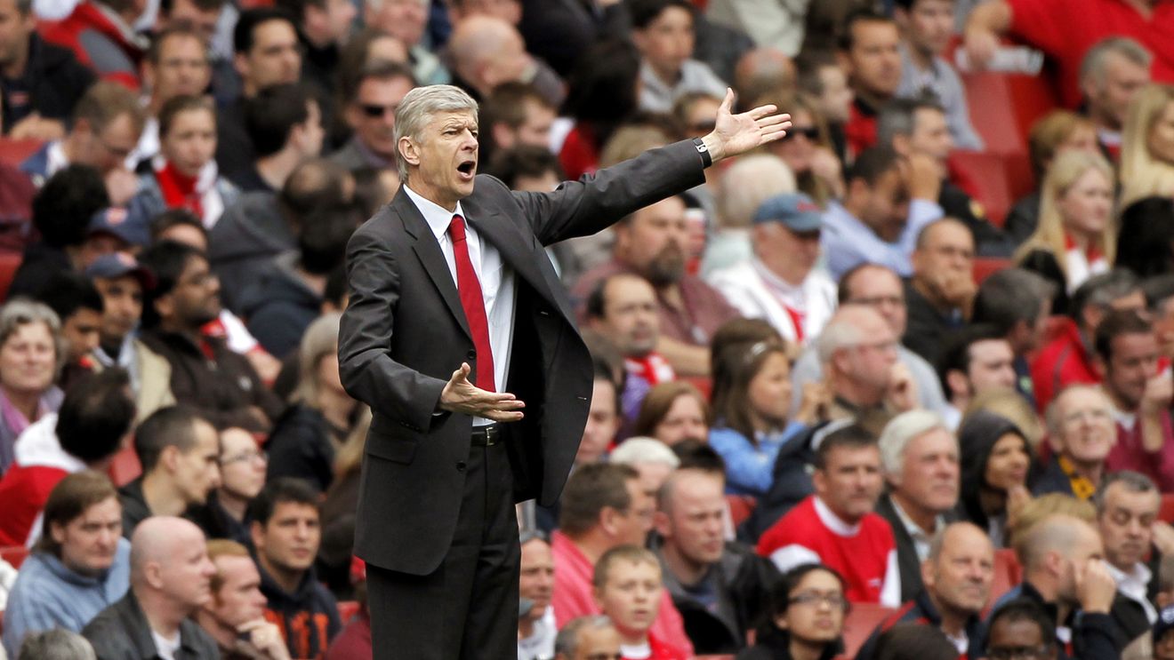 Transferul care-i scoate din minți pe fanii lui Arsenal!** Chelsea îl vrea pe Sneijder, Manchester pe Ashley Young, Wenger aduce un puști de 1 milion de euro!