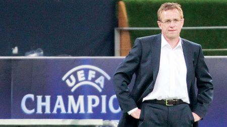 L-a obosit Steaua!** Antrenorul lui Schalke și-a dat demisia