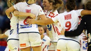 Norvegia a "distrus" Rusia la Campionatul Mondial de handbal feminin! Cele două semifinale au fost stabilite
