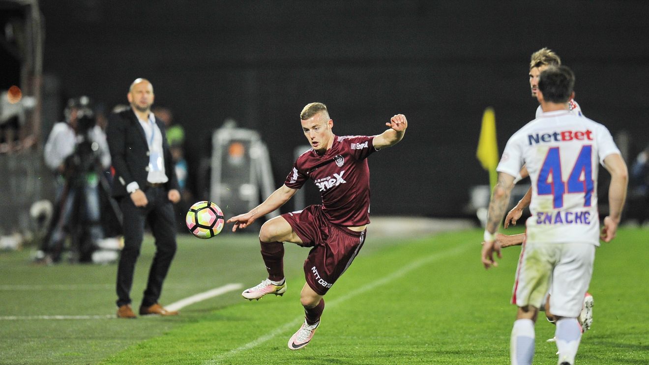 CFR i-a arătat ușa, iar acum e aproape de transferul carierei. Anunțul făcut de L'Equipe: unde poate ajunge omul "aruncat" de Dan Petrescu