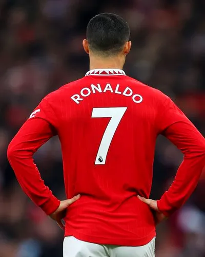 7 vedete care ar putea lua tricoul cu numărul 7 al lui Ronaldo la Man Utd