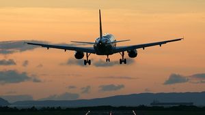 ProSport LIVE | Condițiile în care e transportată o echipă care reprezintă România în cupele europene: "Erau tot felul de oameni cu varza în șacoșă, cu genunchii la piept" | VIDEO