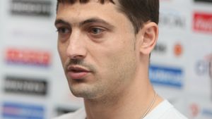 Zenit nu-l vrea pe Rădoi