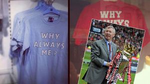 FOTO Tricou GENIAL făcut de fani pentru Ferguson! Balotelli i-a inspirat. Cum vor să-l vadă îmbrăcat în ultima etapă: