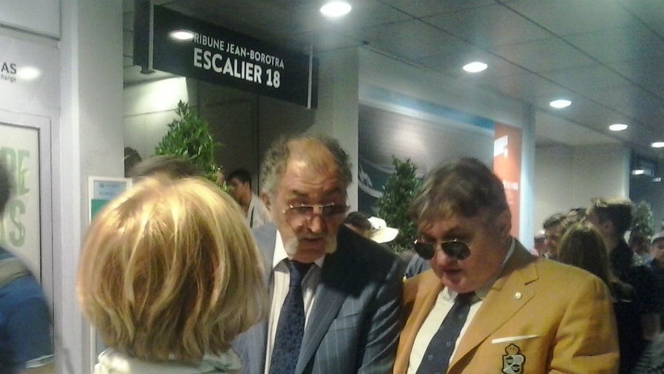 Ion Țiriac și-a asigurat cele mai bune locuri la Roland Garros. "Am observat că Sorana a început să trimită de trei ori mingea înapoi, ceea ce înseamnă un mare progres pentru ea"