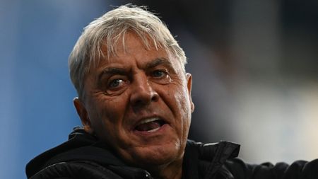 Sorin Cârțu a explodat în direct după ce oltenii au ratat calificarea la Atena în minutul 90+15: „Golăneală!”