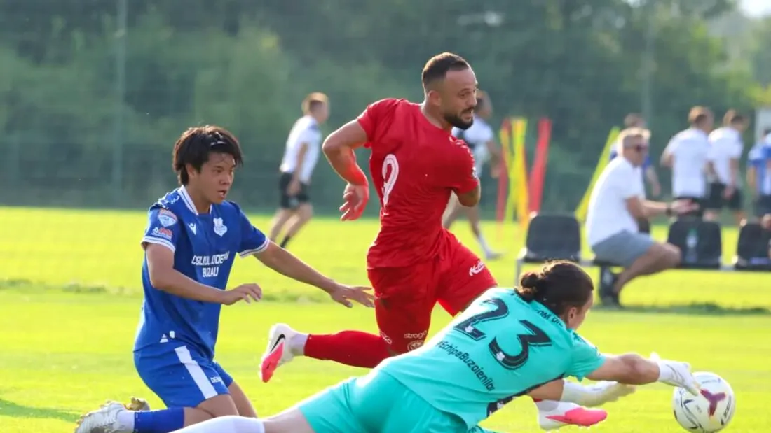 Metalul Buzău a mai disputat două amicale în Bulgaria și a mai făcut o achiziție. A împrumutat un fundaș de la FCSB