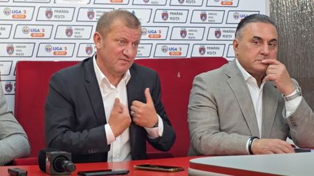 ACSM Reșița, primele două achiziții după venirea lui Dorinel Munteanu
