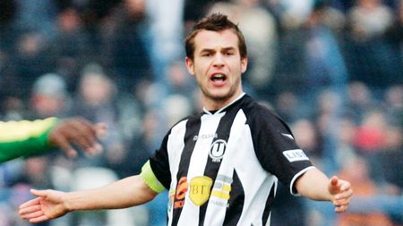 Porumboiu "sapă" după jucători la "U" Cluj