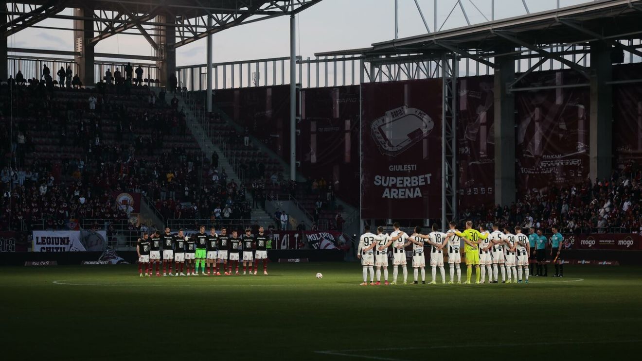 Rapid, în doliu pentru Boupendza. Cum l-au comemorat giuleştenii pe atacantul care s-a sinucis în China