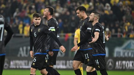 Fotbaliştii lui Franco Foda au tupeu după ce au fugit ca laşii la vestiare în România - Kosovo. Ce a postat titularul Valon Berisha pe Instagram