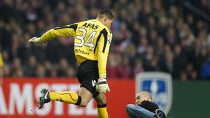 Ajax s-a răzgândit!** Meciul cu AZ Alkmaar se va rejuca doar în prezența mini-fanilor! Ce decizie au luat "lăncierii"