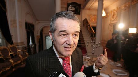 PREMIERĂ‚: Gigi Becali, înmuiat de insistențele fanilor!** Decizia prin care îi mulțumește pe toți: "Brandan rămâne"