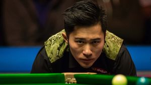 Mafia pariurilor zguduie China. Doi jucători de snooker au fost suspendați, după ce ar fi trucat meciuri cu finaliști de Campionat Mondial