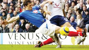 Inspectorul de Zeeuw!** Fostul fundaș olandez s-a înscris în poliție și a devenit detectiv