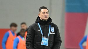 Mirel Rădoi, al doilea cel mai bun start de mandat în Bănie. Cine este singurul antrenor care a avut procentaj de sută la sută în primele cinci meciuri la Universitatea Craiova