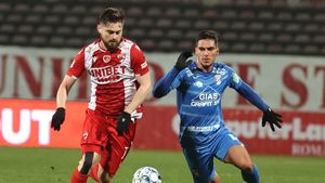 Dinamo - Chindia Târgoviște 1-0. Cătălin Carp îi aduce prima victorie lui Mircea Rednic | VIDEO