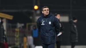 Mihai Popa, pe urmele lui Ciprian Tătărușanu? Eugen Neagoe anunță: „E foarte talentat! Calitățile lui sunt extraordinare!”