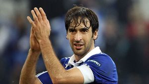 Raul a marcat un hattrick cu Werder Bremen, dar nu știe dacă mai rămâne la Schalke: "Vom vedea în ianuarie"