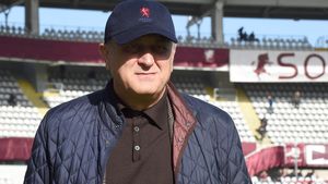 Dan Șucu a ales un spaniol de numai 36 de ani. El e omul pe mâinile căruia își lasă afacerea în care a băgat peste 40.000.000 de euro